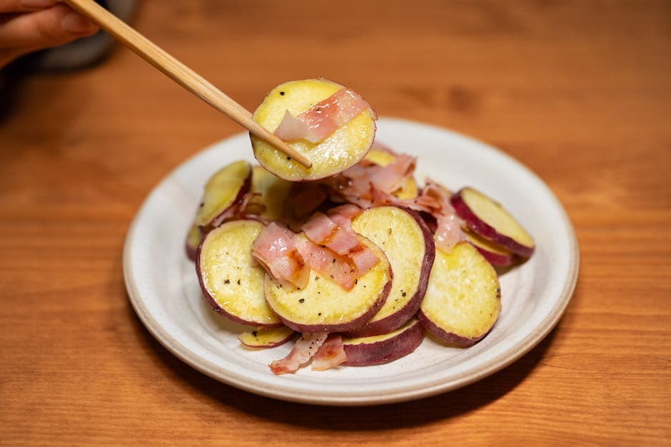 Søtpotetsalat med varm bacondressing