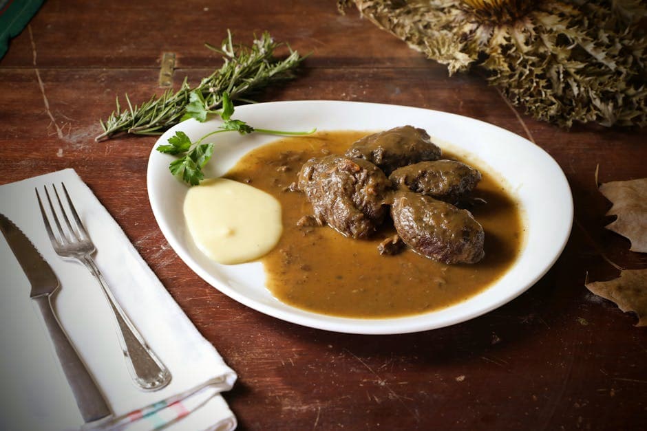 Geitostmos med potetmos og oksekraftsaus