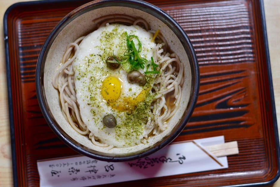 Ingefær soba-nudler med riseddikdressing