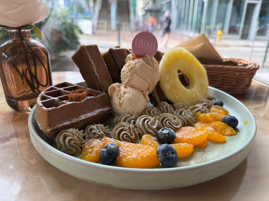 Grillet ananas med rom-dulce de leche og vaniljeis