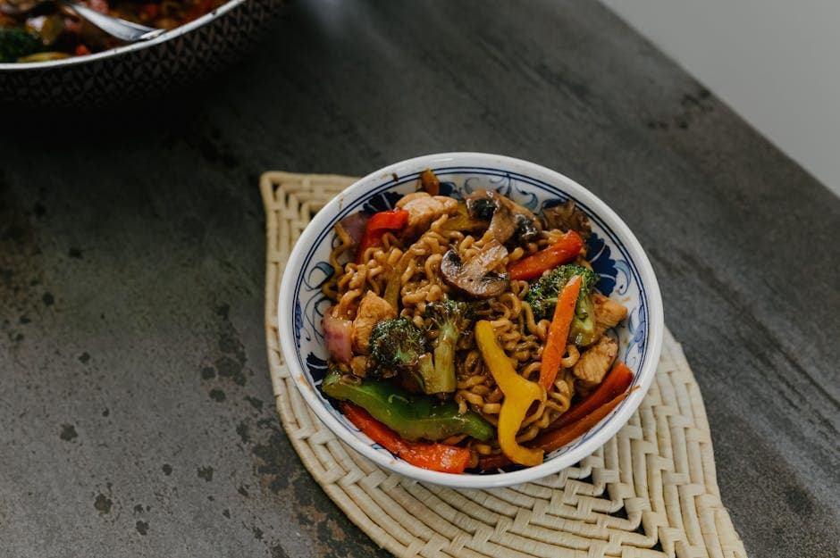 Brokkoli- og paprikastir-fry med peanøtter