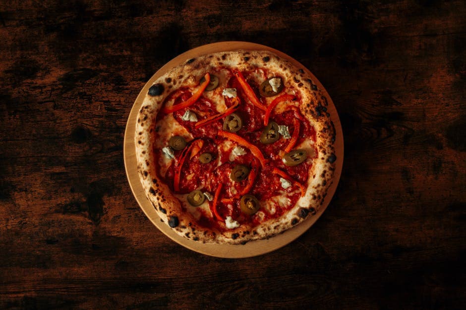 Pizza med jalapeño popper-kant