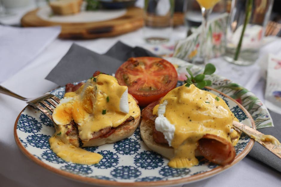 Eggs Ben-Legit med fritert pasta og kjøttboller