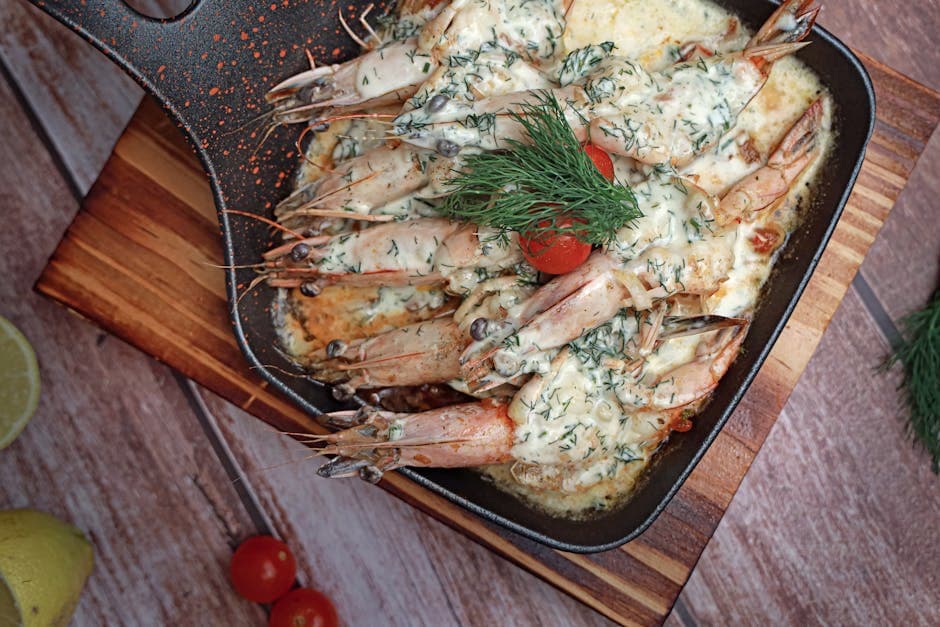 Kremet krabbe- og rekegrateng