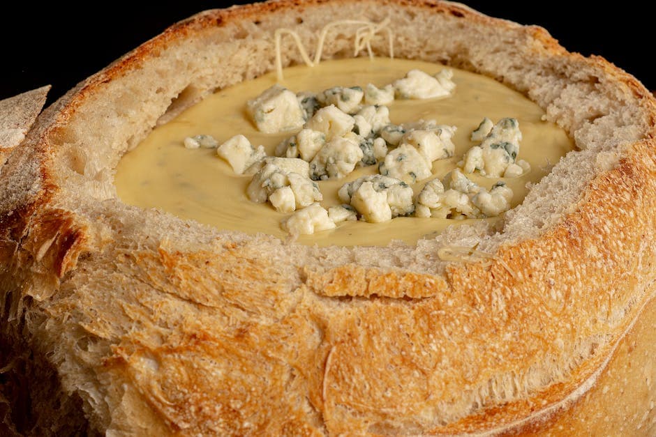Gorgonzola- og soppfyll i brødbolle