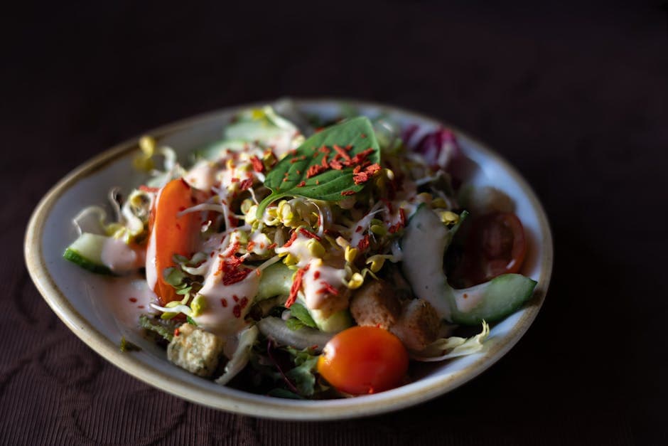 Frisk salat med urtedressing