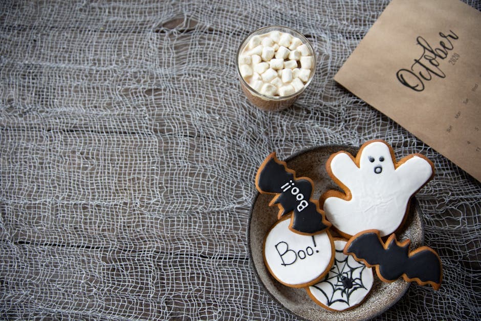 Søte Halloween-spøkelser med sjokolade og marshmallow