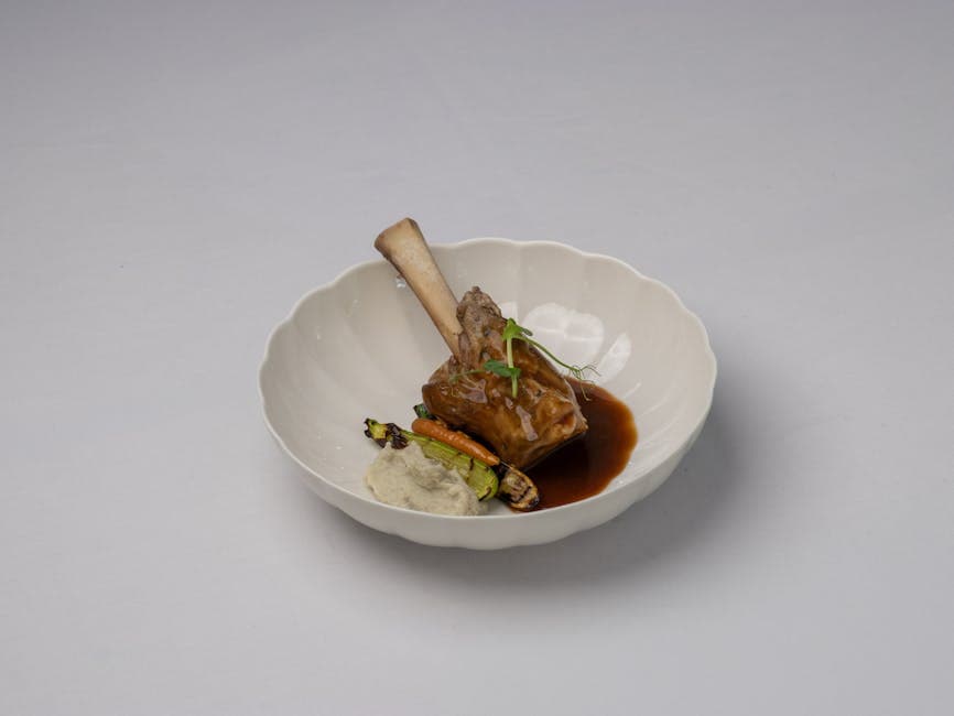 Braiserte kalveskanker med bacon- og parmesankrummer