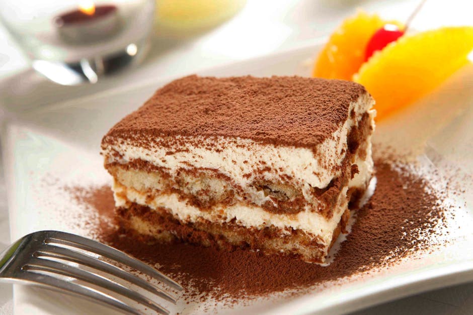 Frossen hasselnøtt- og mandarintiramisu