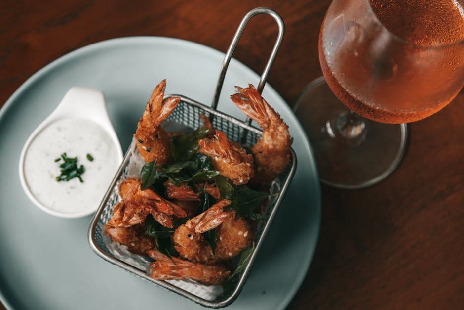 Saltbakte reker med hvitvinssaus