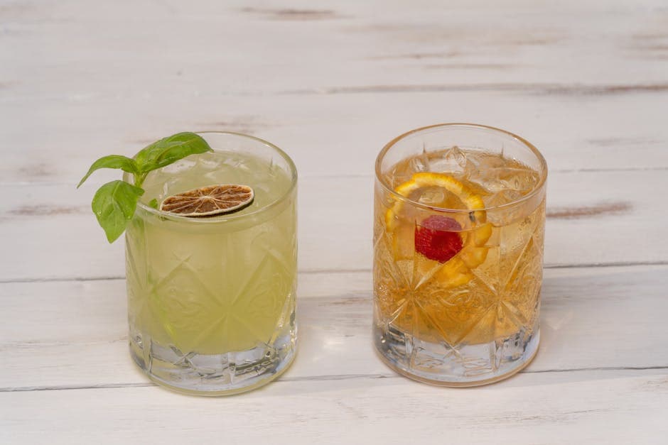 Boccieball cocktail med amaretto og appelsin