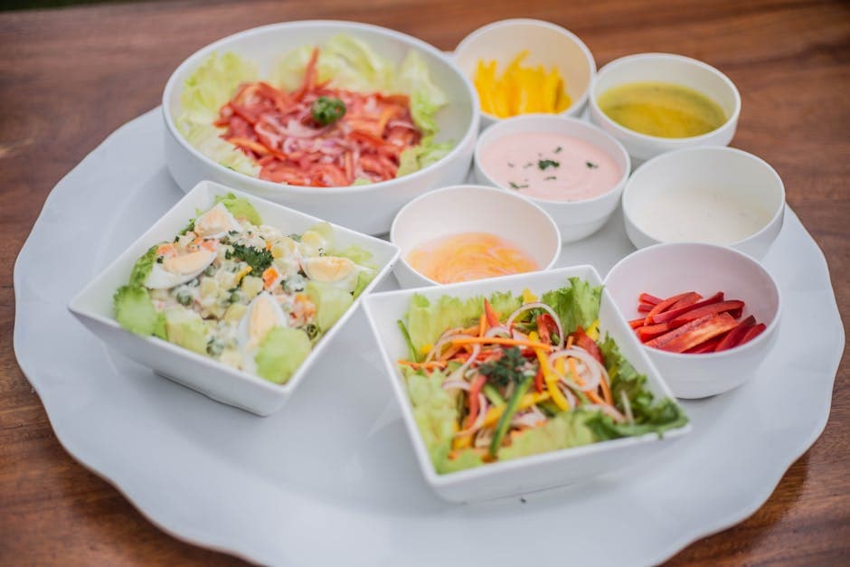 Fargerik pastasalat med urter og yoghurtdressing