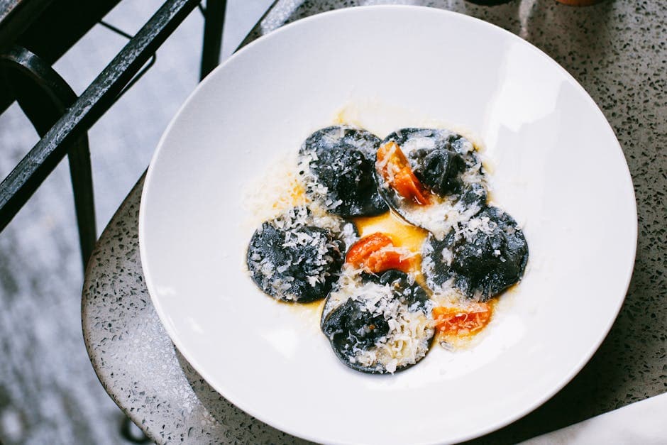 Rødbetravioli med valmuefrøsmør